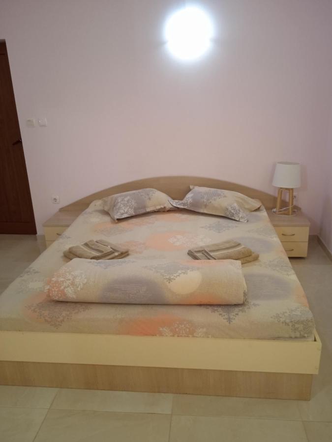 Семеен Хотел Илиевата Къща Saparewa Banja Exterior foto