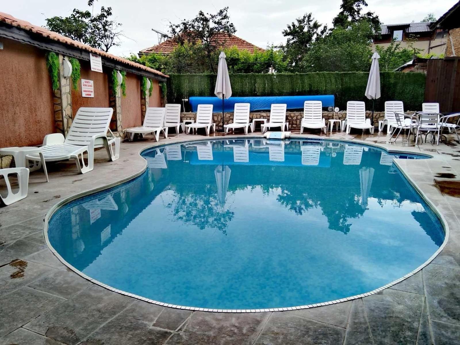 Семеен Хотел Илиевата Къща Saparewa Banja Exterior foto
